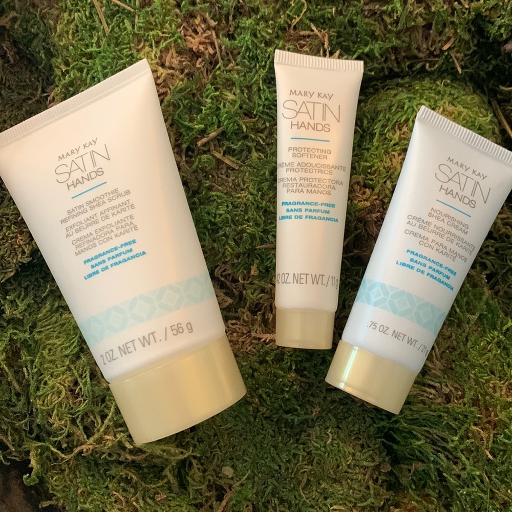 Mary Kay Satin Hands Set - refining shea scrub, exfoliant and cream NWT